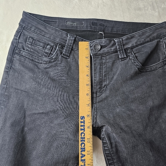 Kut from the Kloth Jeans Black Denim Women’s 10 Short Straight Leg Petite - Picture 3 of 13